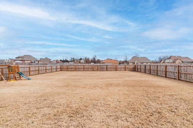 Building Photo - 8064 Killeglan Cv