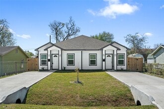 Building Photo - 142 Calloway St