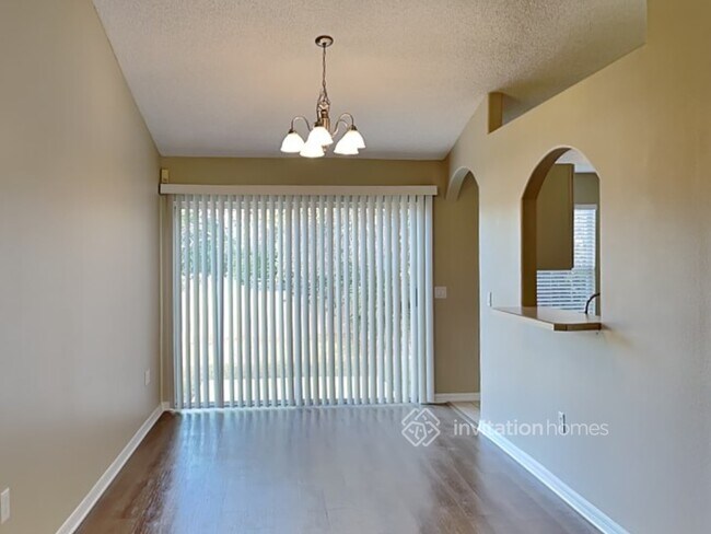 Building Photo - 1816 N Normandy Blvd