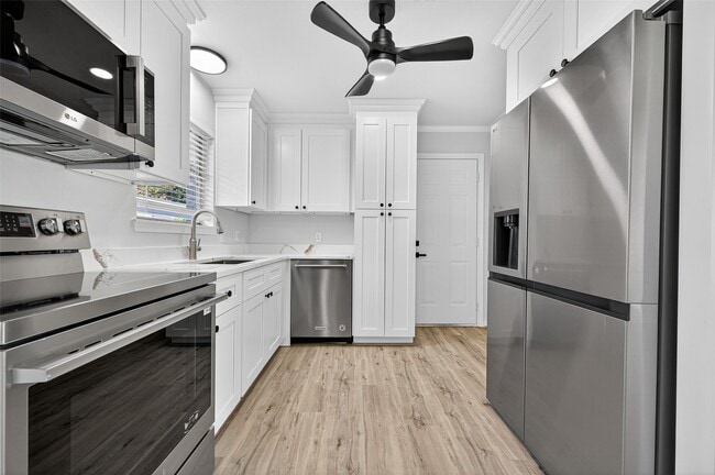 Foto del edificio - 1803 Foxwood Rd