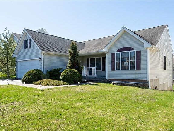 Foto del edificio - 50 Hidden Pines Cir