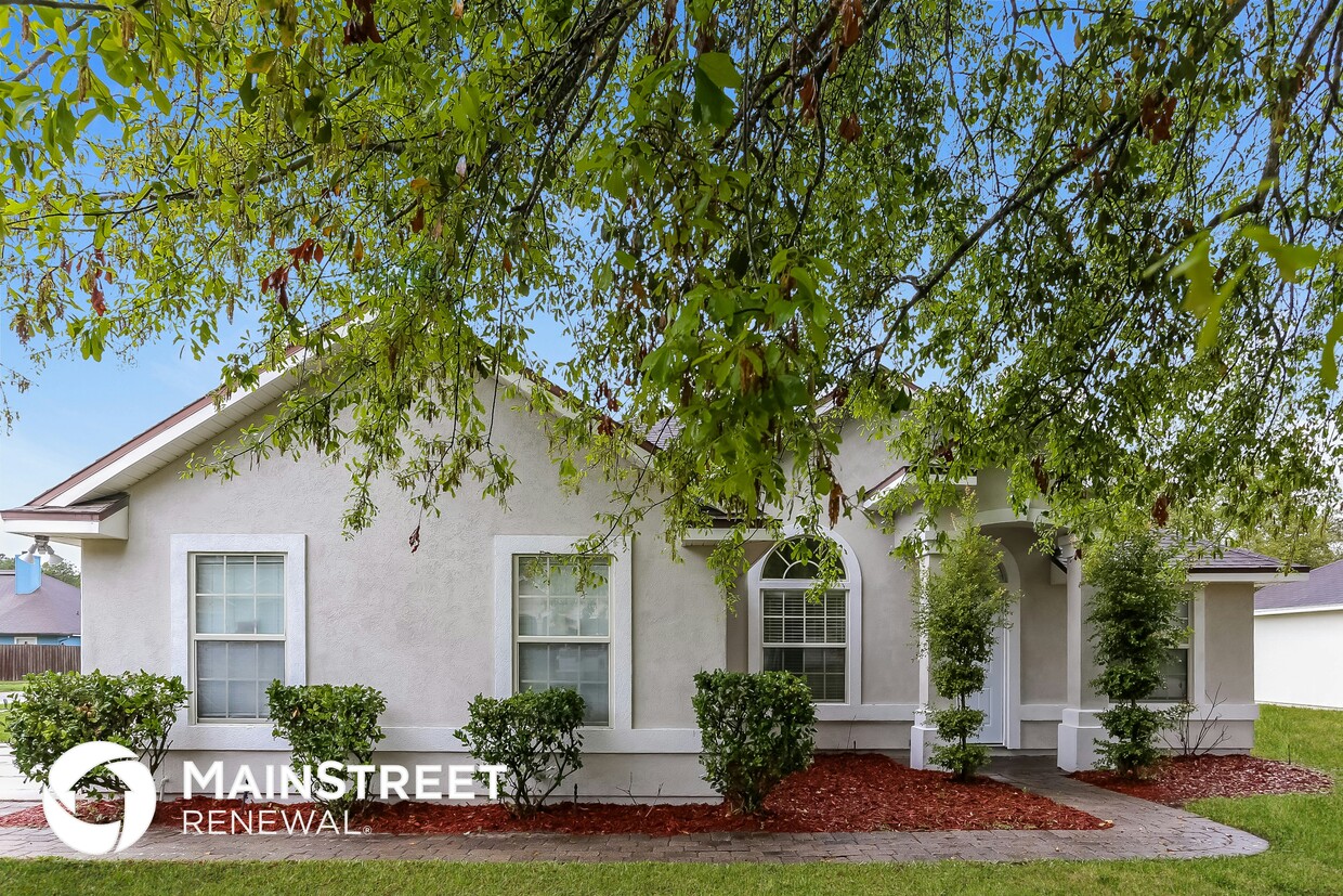 Primary Photo - 86016 Cherry Laurel Way