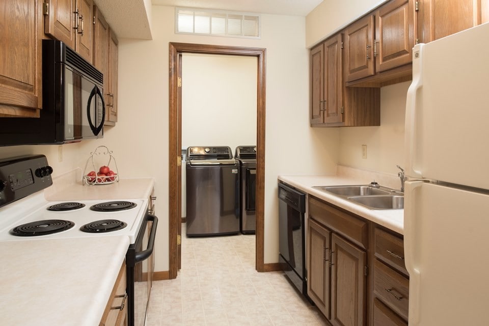 Broadway Village Apartments Apartments 36 Broadway Village Dr