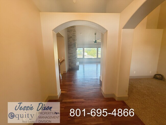 Foto del edificio - 5725 Brook Cir