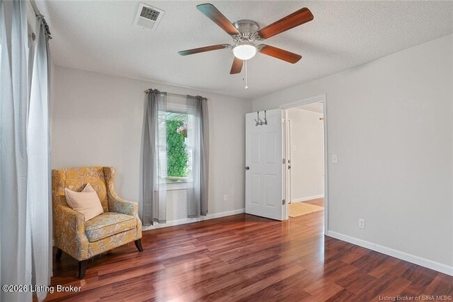 Building Photo - 212 High St