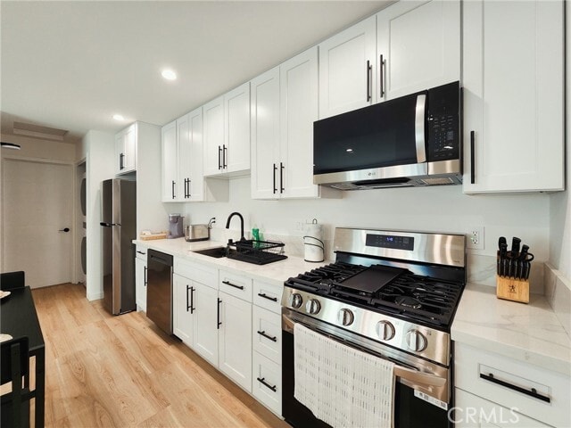 Building Photo - 22131 Bassett St