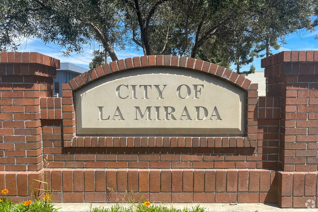 La Mirada