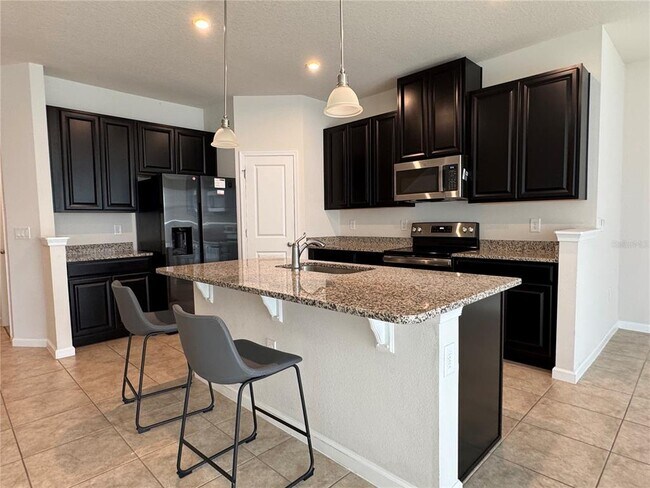 Foto del edificio - 2658 Pleasant Cypress Cir