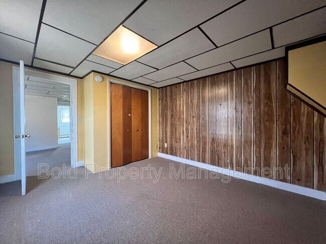Foto del edificio - 431-433 W Queen St