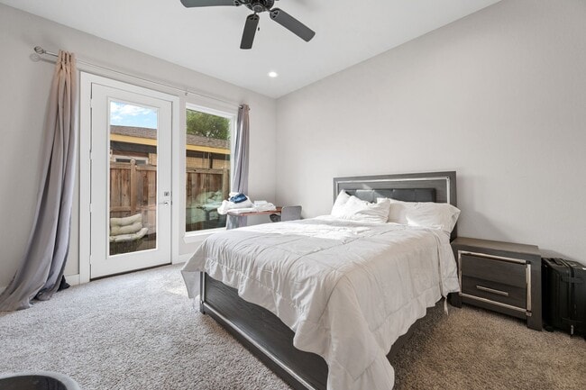 Foto del edificio - 823 Mansfield St