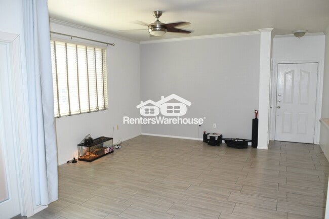 Building Photo - 16013 S Desert Foothills Pkwy