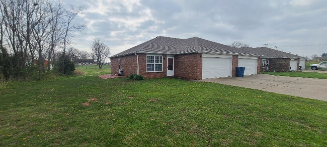 Building Photo - 1700 Canton Ave