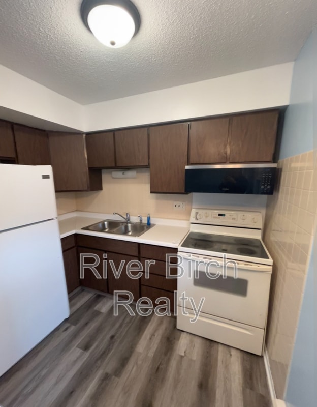 Foto del edificio - 616 New St