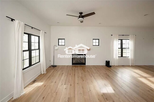 Foto del edificio - 1045 Cedar St
