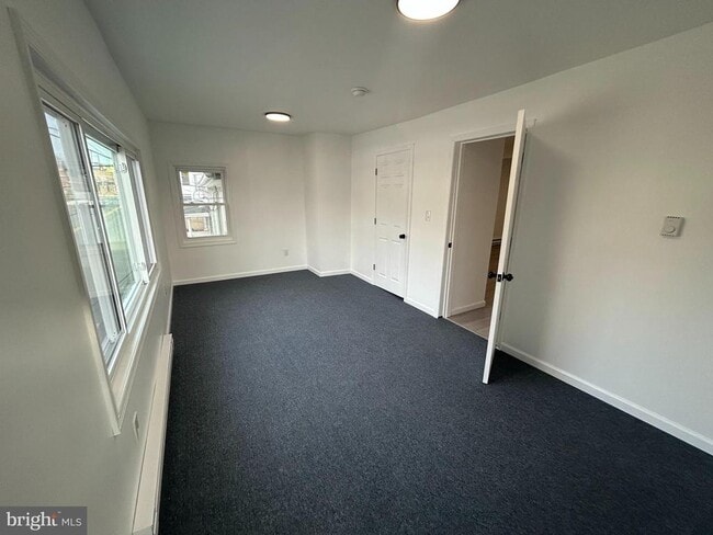 Foto del edificio - 222 W Patterson St