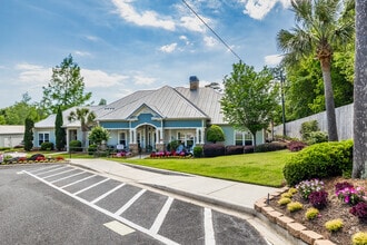 Building Photo - The Crossings At Nine Mile Road