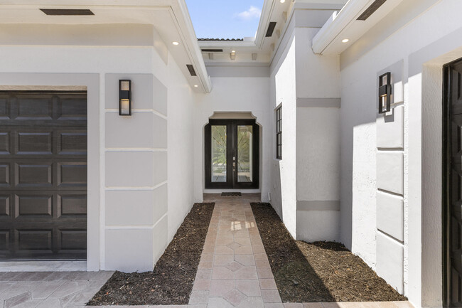 Foto del edificio - 1256 Beacon Cir