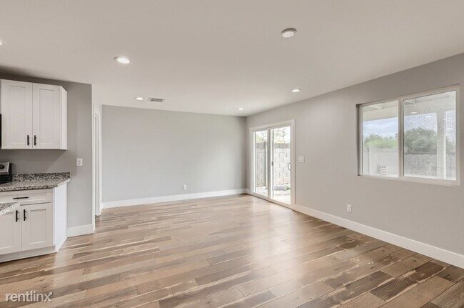 Foto del edificio - 3 br, 2 bath House - 4665 S 38Th Lane UNIT