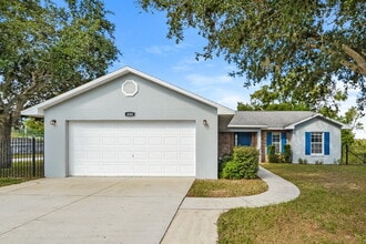 Building Photo - 400 Morningview Dr