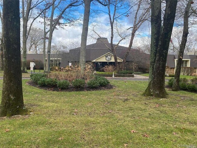 Foto del edificio - 389 Clubhouse Ct
