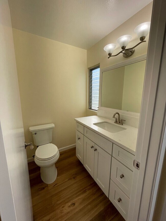 Foto del edificio - Terrific 3Br/2.5Ba Townhome in Scripp Ranch