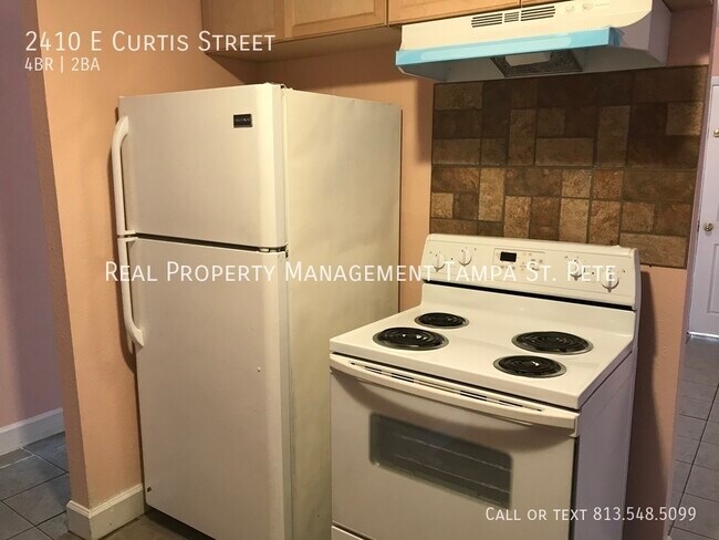 Foto del edificio - 2410 E Curtis St