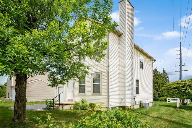 Foto del edificio - 1064 Wexford Green Blvd