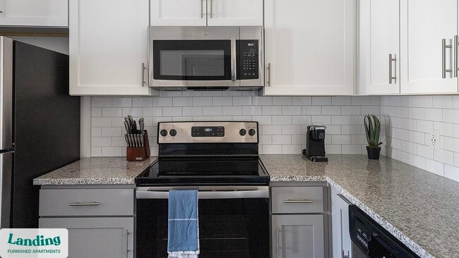 Building Photo - 100 Wildwood Ct