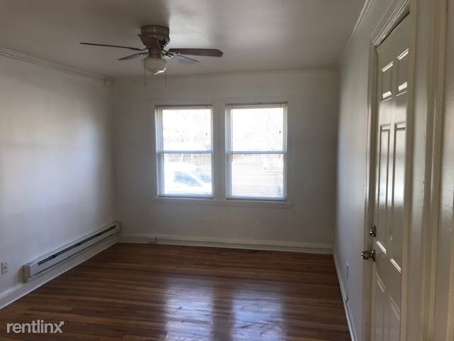 Building Photo - 1 br, 1 bath Apartment - 1501 Spruce St Apt 4