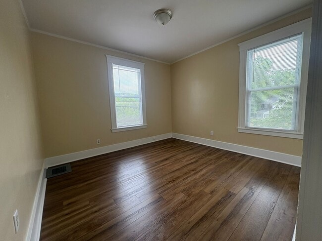 Foto del edificio - 1260 Whalley Ave