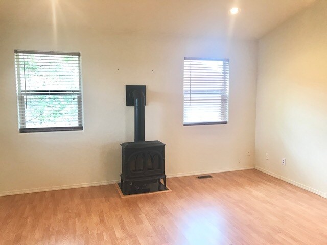 Foto del edificio - 47 Scratch Ct