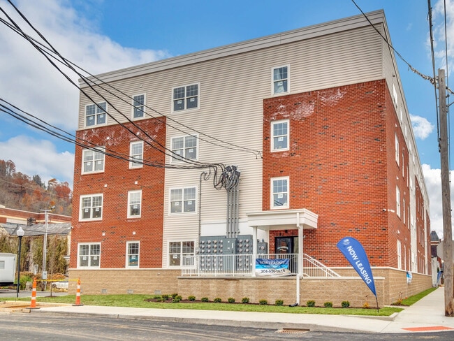 Building Photo - Hobbs Greene