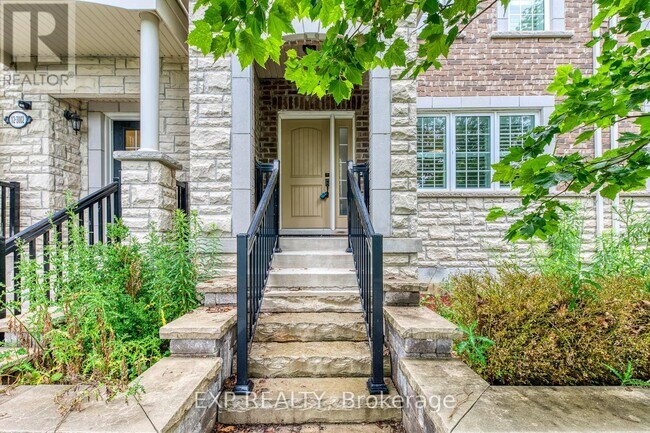 Building Photo - 3002 Preserve Dr