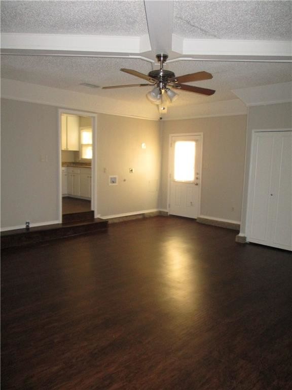 Foto del edificio - 4211 Summit Ridge Dr