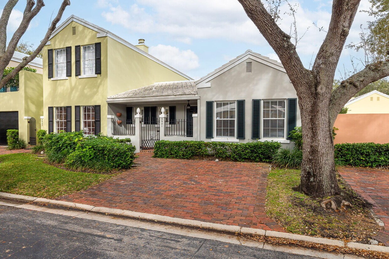 Foto principal - 5901 Michaux St