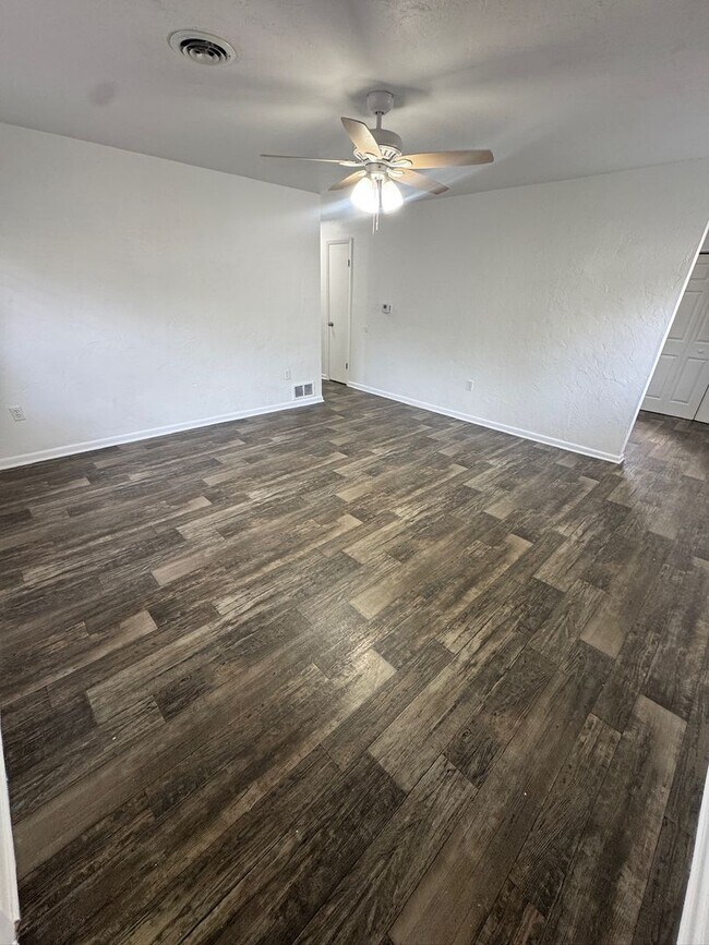 Foto del edificio - 1640 NE 71st Pl