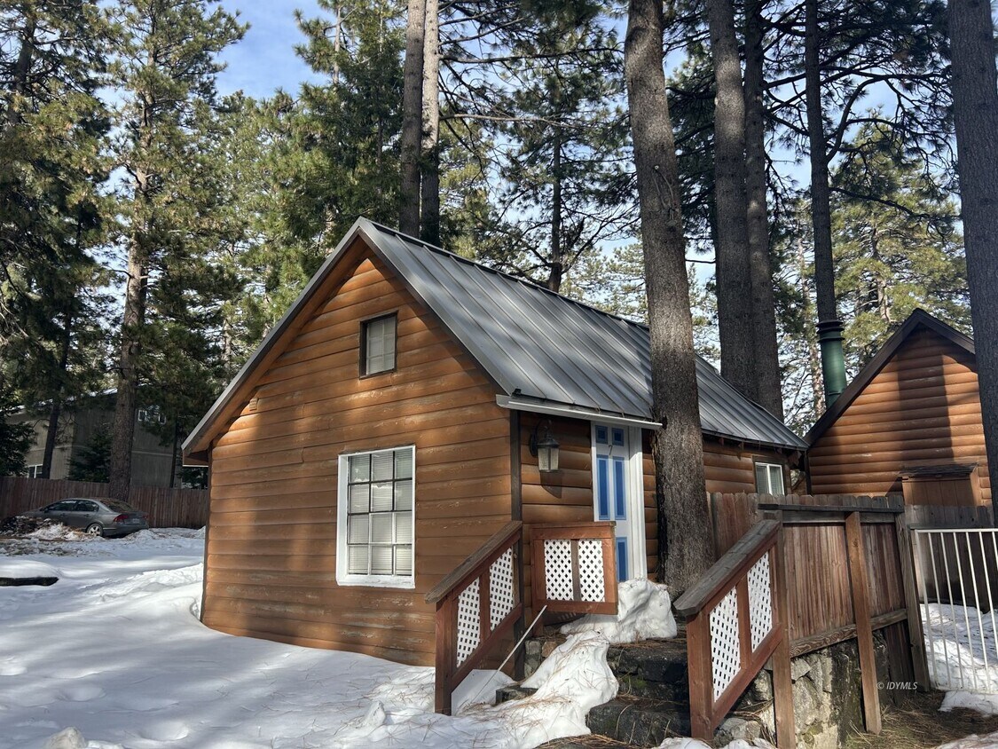 25055 Marion Ridge Dr, IdyllwildPine Cove, CA 92549 House Rental in