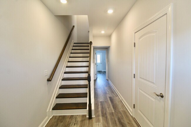 Photo - 1156 Harvest Ct Townhome