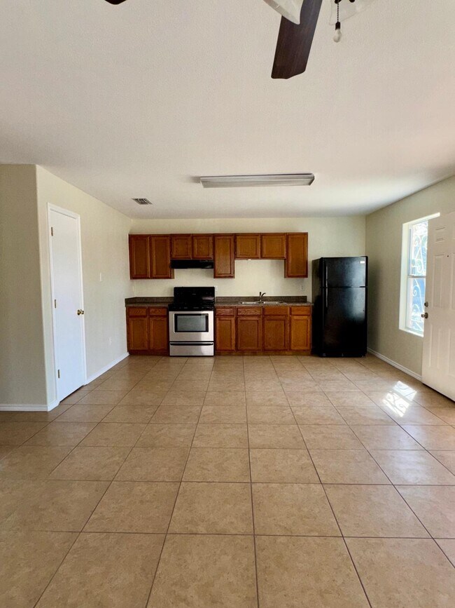 Foto del edificio - 3807 Katiana Dr