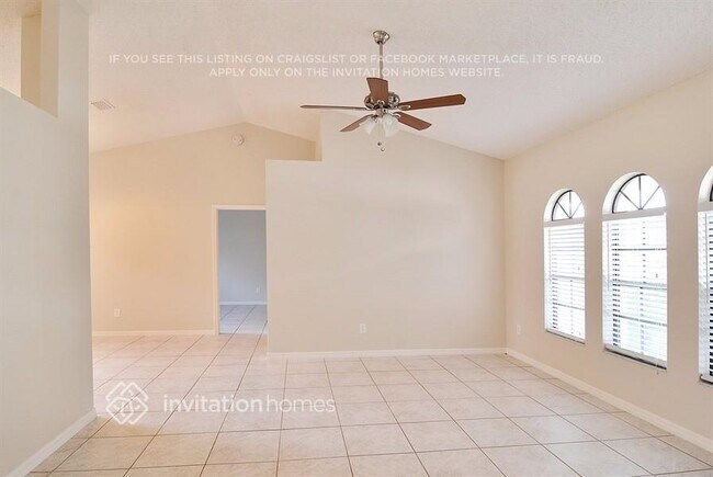 Foto del edificio - 1649 SE Lorraine St