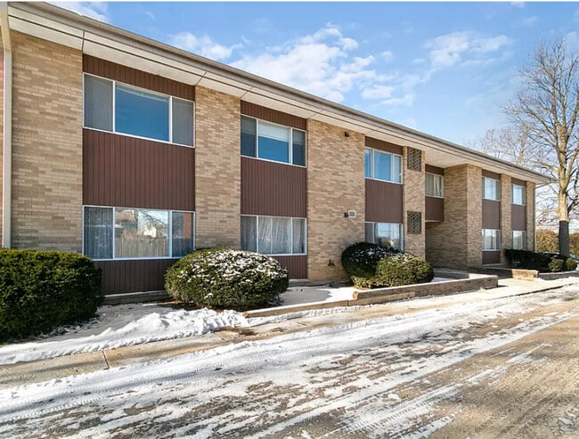 Building Photo - 318 Walker Ave