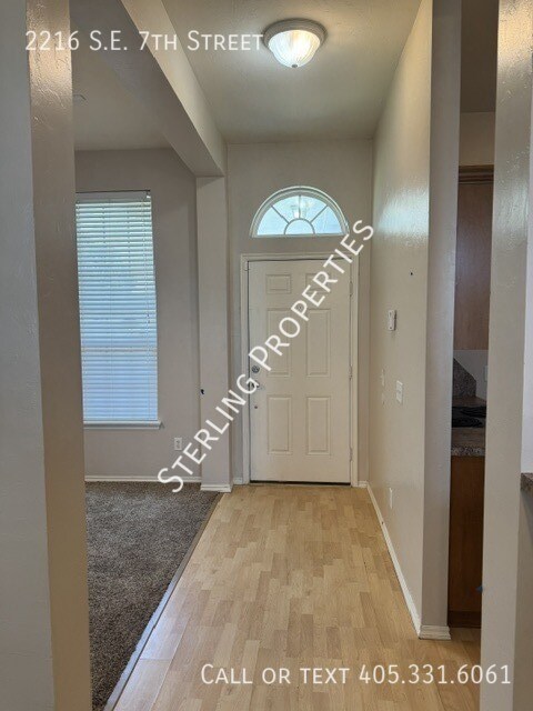 Foto del edificio - 2216 SE 7th St