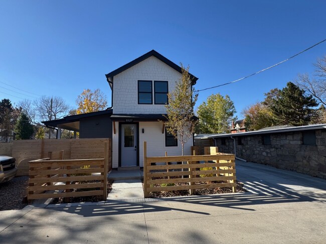 Foto del edificio - 3527 Clay St