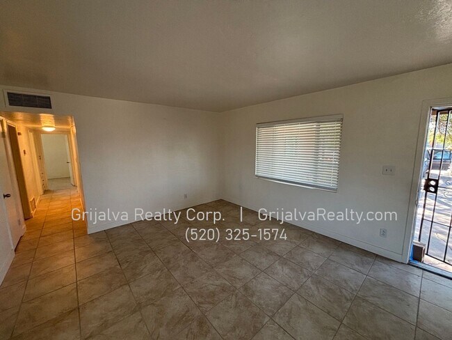 Foto del edificio - 4617 E Eastland St