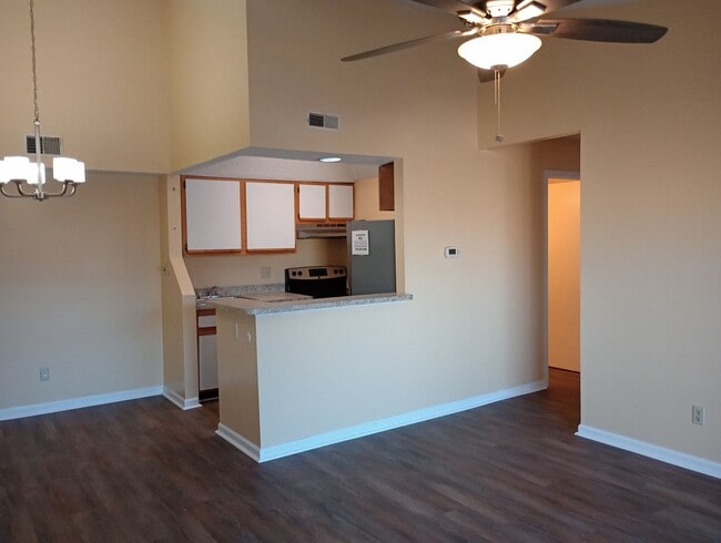 Photo - 2 Bed 1 Bath Apartment