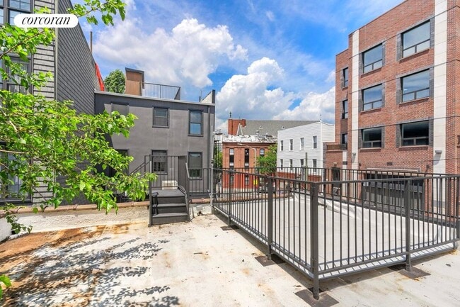 Foto del edificio - 11 Olive St