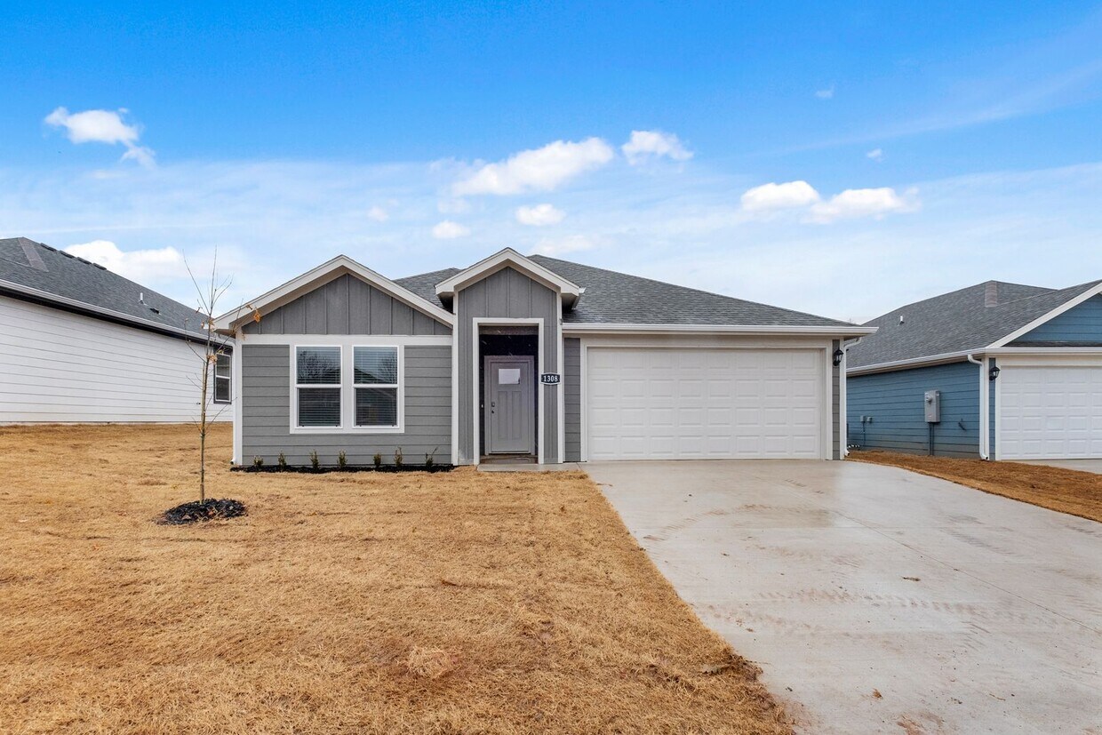 Brand New, Beautiful 4/2! House Rental in Gentry, AR