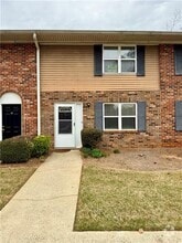 Building Photo - 57 Northdale Pl