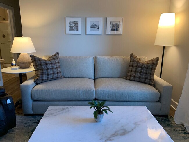 Foto del edificio - 855 Chillingham Dr