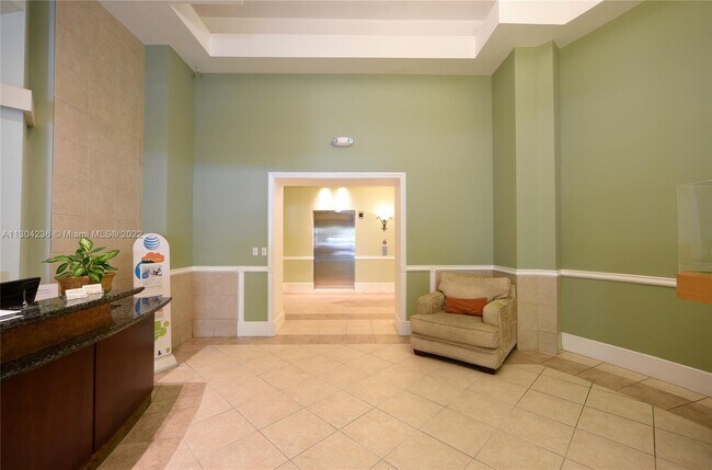 Building Photo - 50 Menores Ave